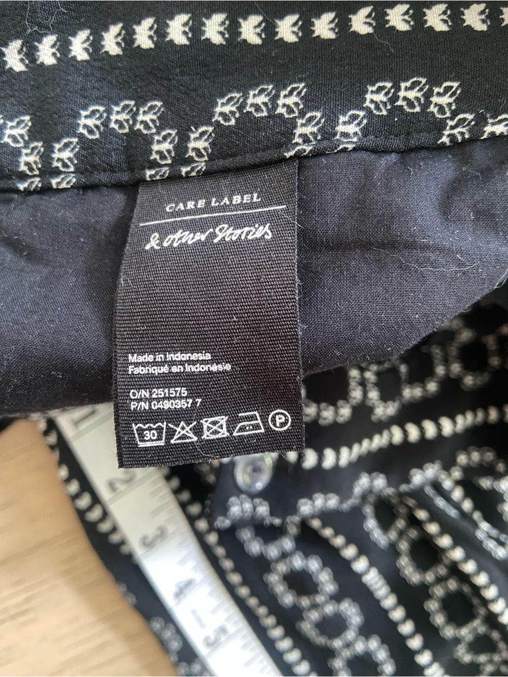 & OTHER STORIES Stockholm Atelier Wide Leg Cropped Pants Size 8 Black White - Picture 5 of 10